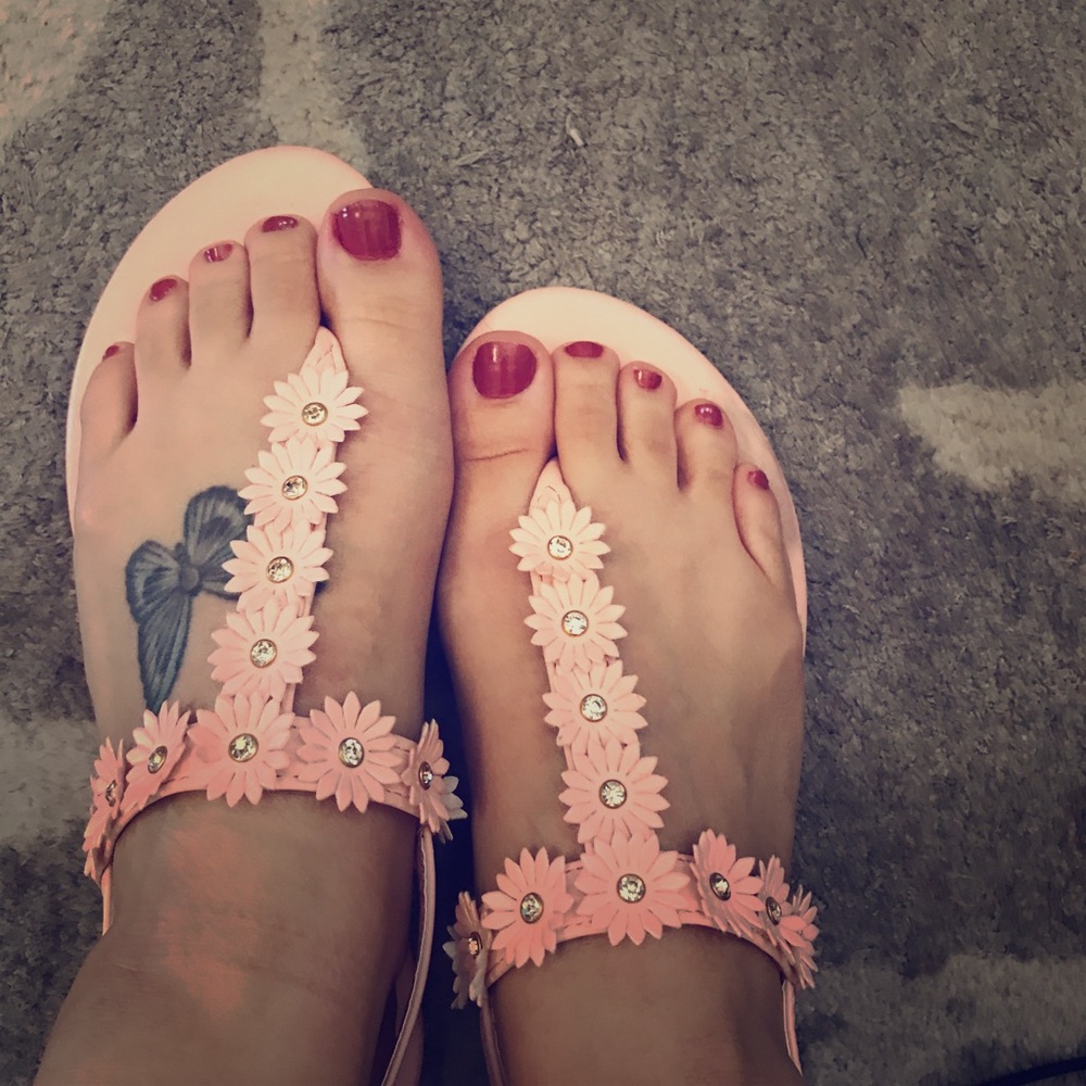 Isaac Mizrahi sandals